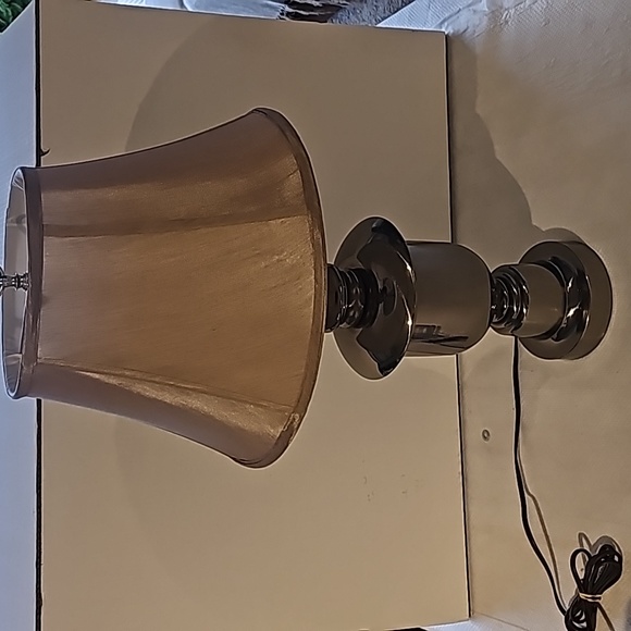 Table Lamp - Picture 7 of 12